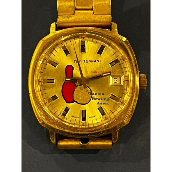 VINTAGE 1960'S ELGIN MEN'S Watch Ill Bowling Assoc Named Award Gold Tone Runs - Picture 1 of 12